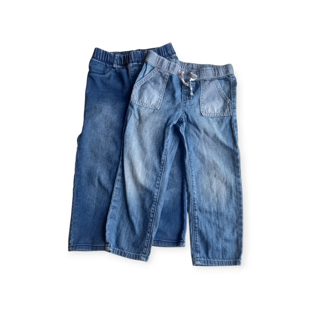 Girls denim jeans 2 pairs bundle size 3T and 4T toddler